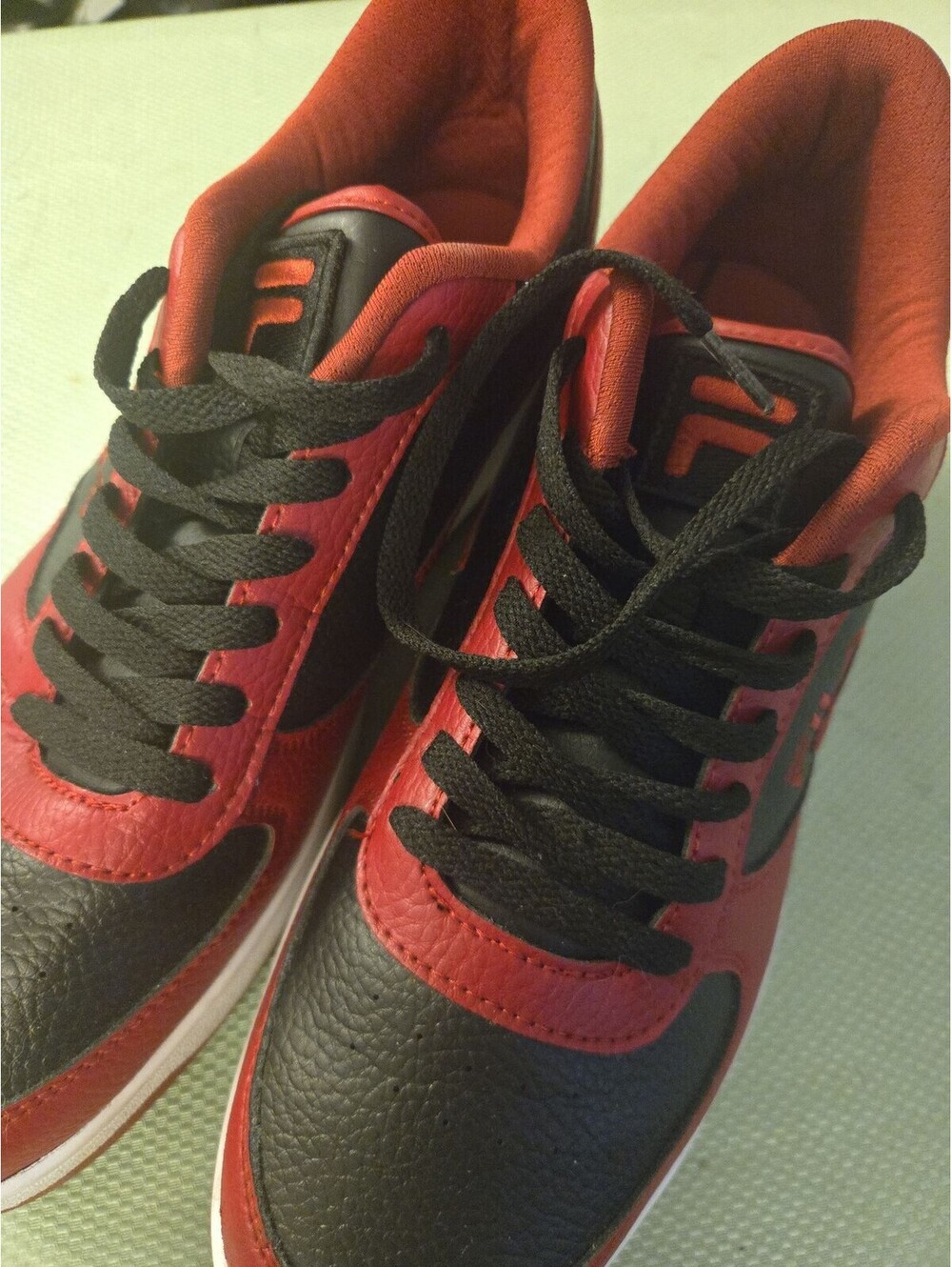 FILA Men's Original Fitness Sneakers Red and Black Synthetic Leather Size 10.5M - Picture 7 of 7